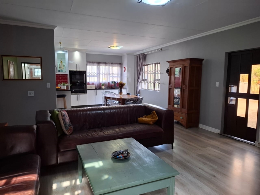 3 Bedroom Property for Sale in Heuwelsig Free State